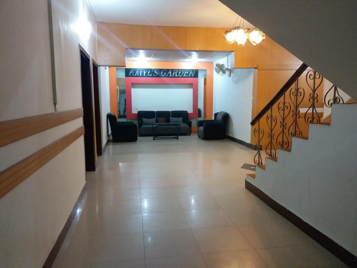 Amyl'S Garden Guest House อิสลามาบัด ภายนอก รูปภาพ